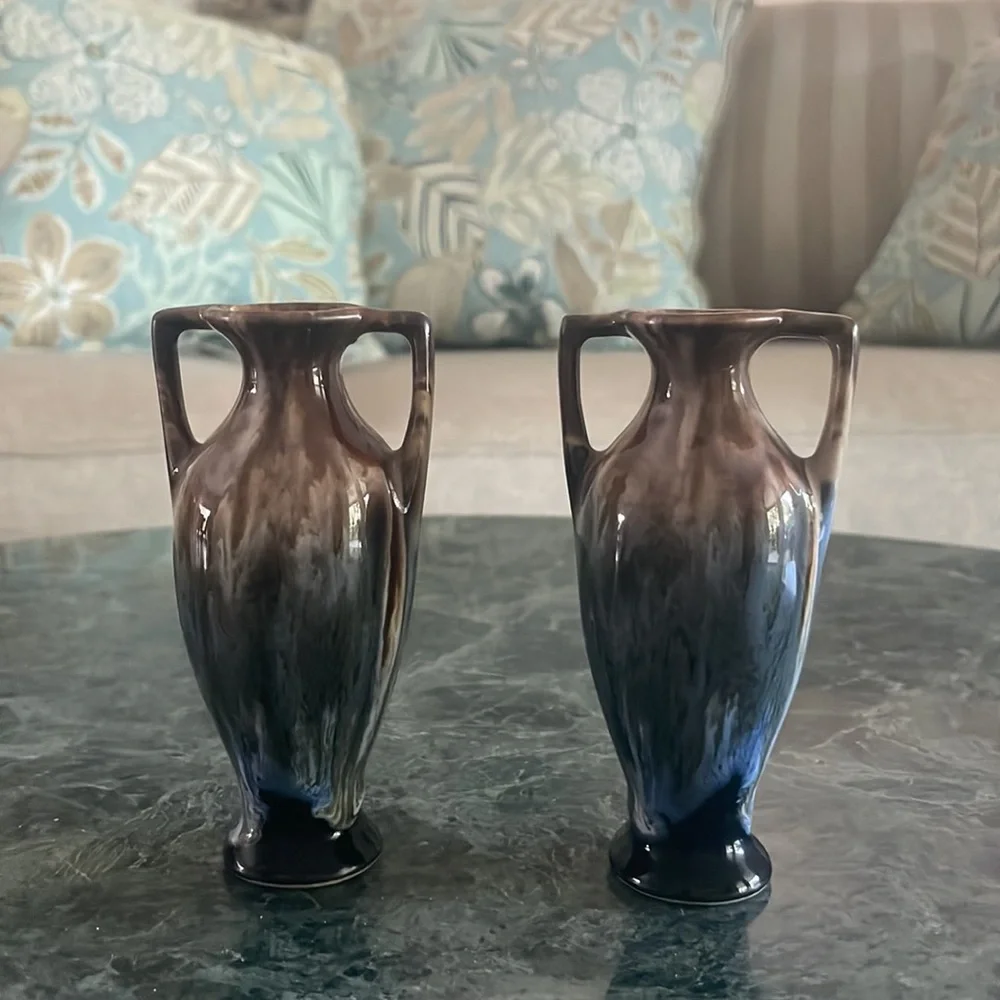 Mini Vases 4.5 Inches Tall Bluetvk. MiniBrown can hold diffuser sticks - Picture 5 of 10